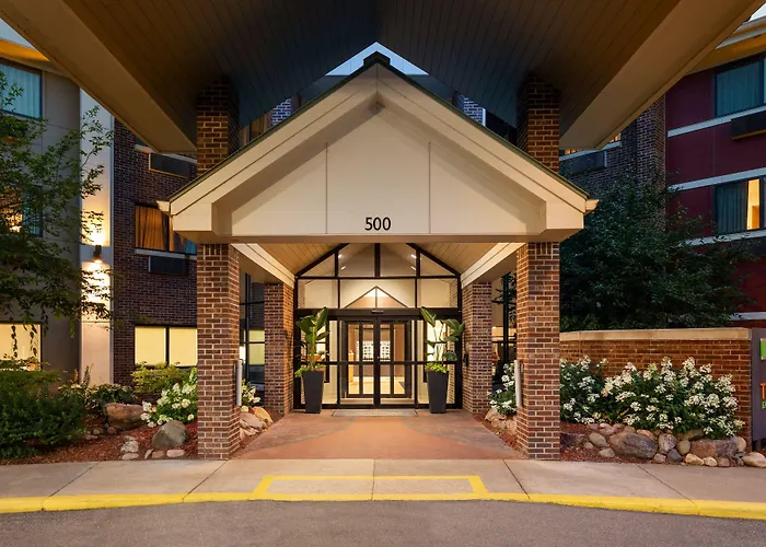 Courtyard La Crosse Downtown/Mississippi Riverfront